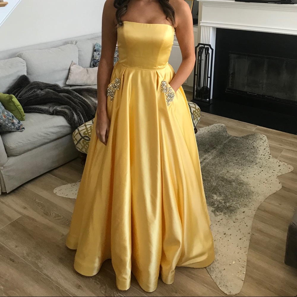 Sherri Hill Spring 2018 Andie Yellow Size 4